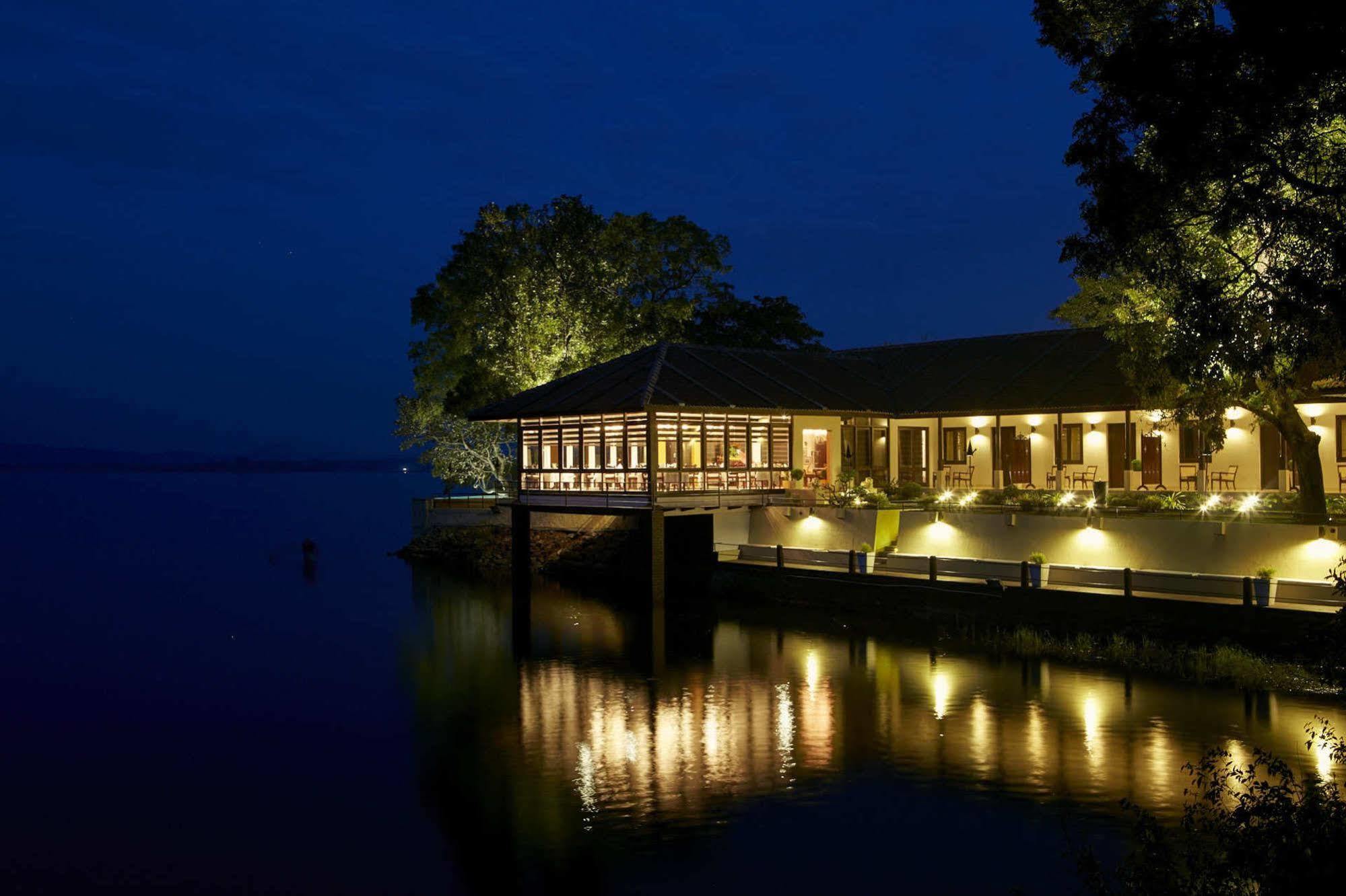 Ekho Lake House Hotell Polonnaruwa Eksteriør bilde