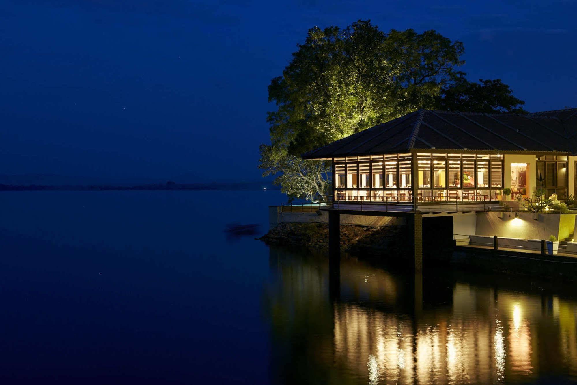 Ekho Lake House Hotell Polonnaruwa Eksteriør bilde